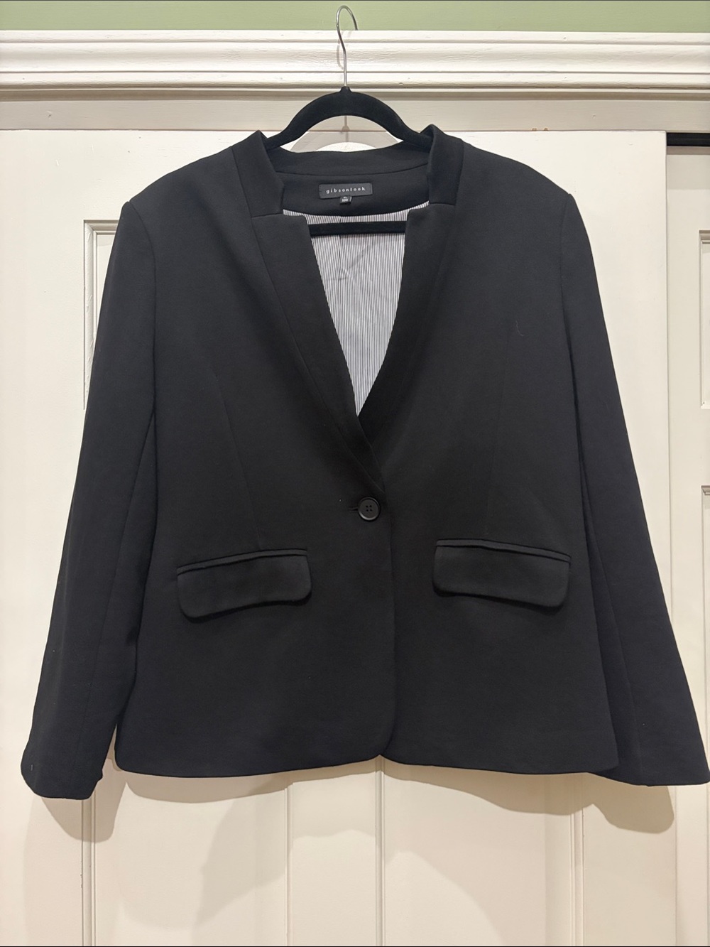 Collarless Black Single-Button Blazer by Gibsonlook